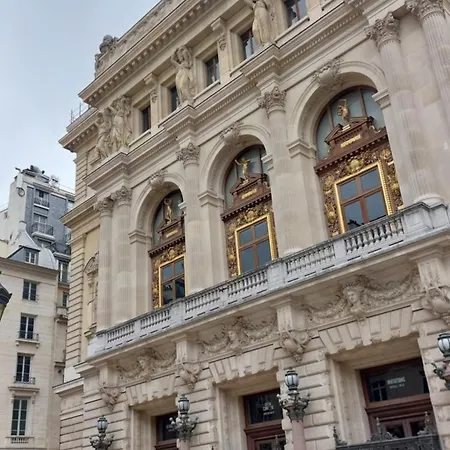 Du Duc De Choiseul - Coeur Opera Paris