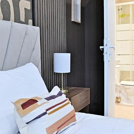 Elegant - Pere Lachaise Apartment *