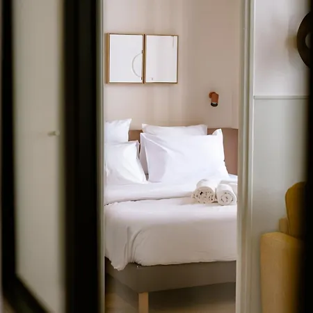 Apartment Babylon Popincourt Paris