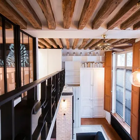 Artist's Mini Loft - Marais Appartamento *