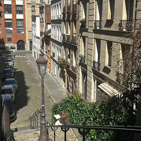 Parisian Chic Appartement