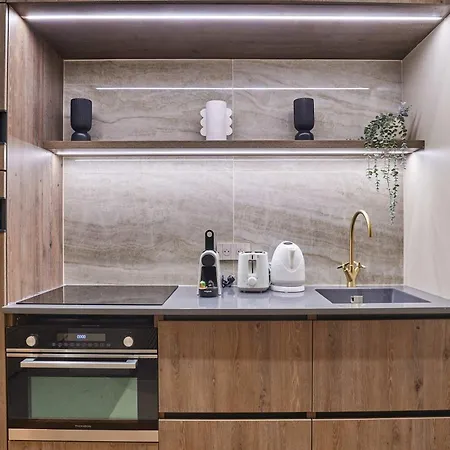 Apartment - Ponthieu - Elysees