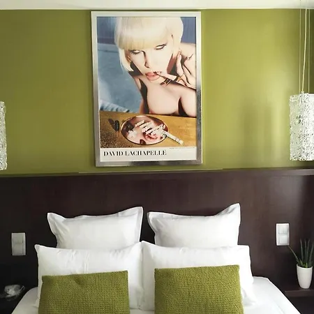 Louix Champs Elysees Aparthotel *