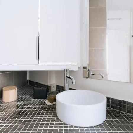 Charming & 1bd Near Montmartre Apartman Párizs