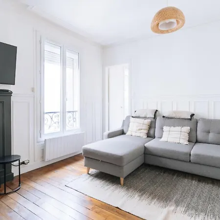 Apartman Charming & 1bd Near Montmartre