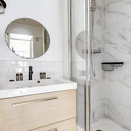 Charme Contemporain Pres De La - 4p Paris