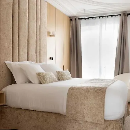 Apartment Chic With Ac 3br 6p Palais Garnier