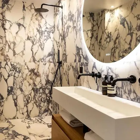 Splendid 2br 6p Near Palais Royal Apartment *