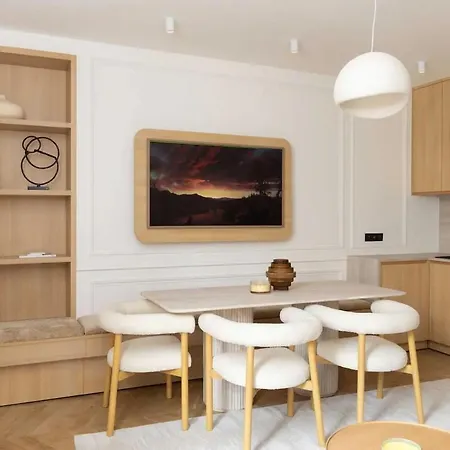 Apartment Splendid 2br 6p Near Palais Royal *