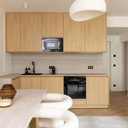 Splendid 2br 6p Near Palais Royal * Paris