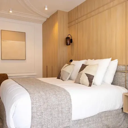 Apartment Splendid 2br 6p Near Palais Royal *