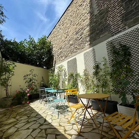 Hipotel Lilas Gambetta Hotel
