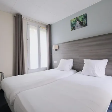 Hipotel Lilas Gambetta Hotel 3*