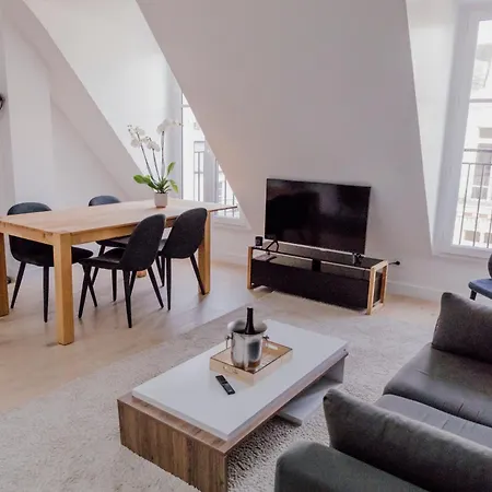 Luxueux Duplex Elysees 240m2 Appartement Paris