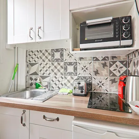 Apartment Heart Of - - 2p - Invalides Free Netflix
