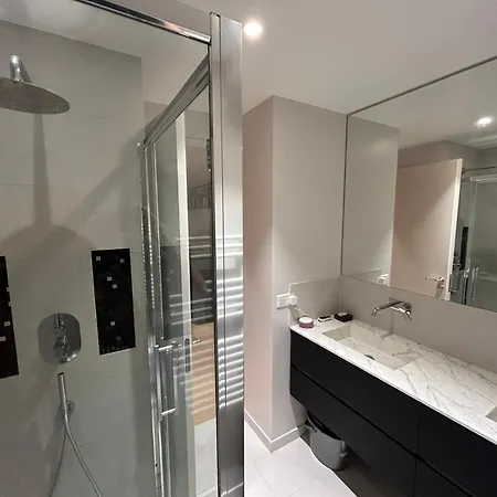 Appartement New 100m2 3-bedroom Flat In 6th St Germain-des-pres *