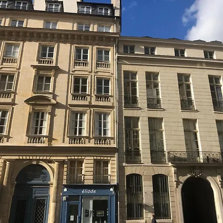 Appartement New 100m2 3-bedroom Flat In 6th St Germain-des-pres *
