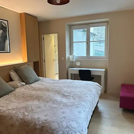 New 100m2 3-bedroom Flat In 6th St Germain-des-pres * Paris
