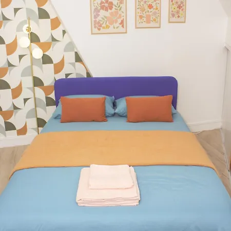 Homestay Place Equipe Au Coeur De Avec Vue Sur L'arc De Triomphe Et La Tour Eiffel