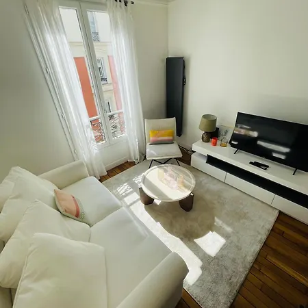 Luxueux 2 Pieces Au Coeur Du 16e Apartman *