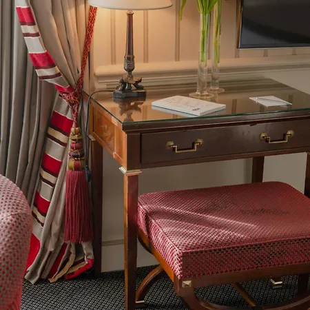 Napoleon 5* Paris
