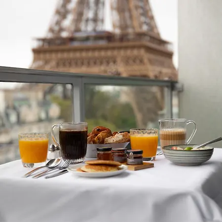 Pullman Tour Eiffel París