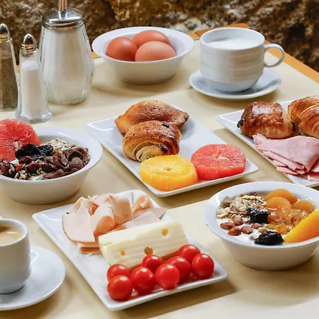 Ibis Styles Republique Le Marais Hotel 3*