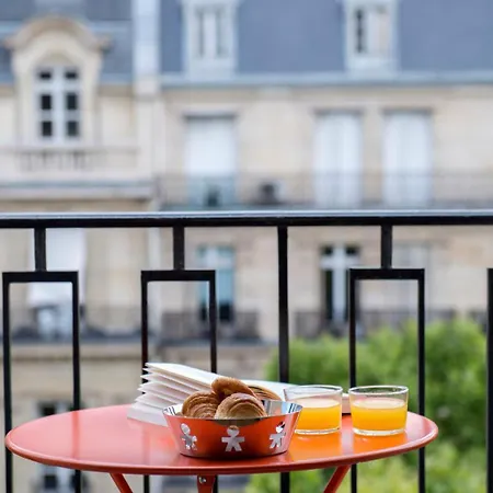 Helzear Champs-elysees Hotel Paris