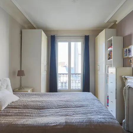 Bellefond Charm - * Paris