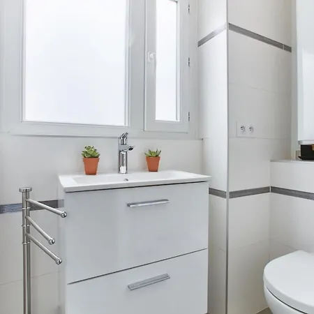 Apartment Bnbnova - 1br - Montmartre & Sacre-coeur Basilica *