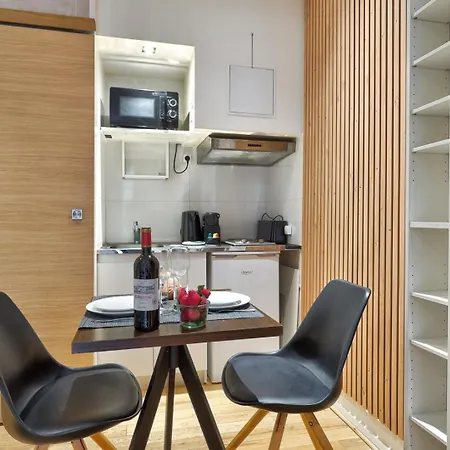 Tbs 329 - Charming In Apartman *