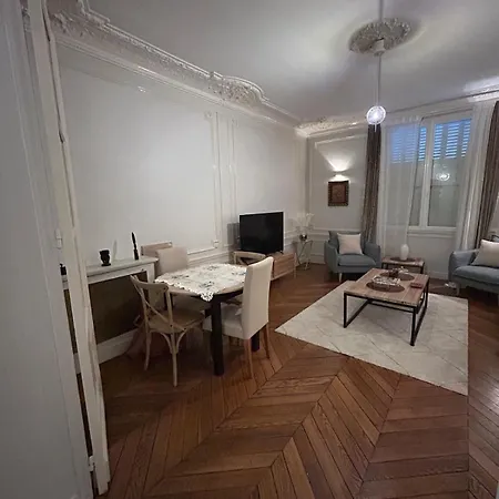 Au Coeur De * Paris