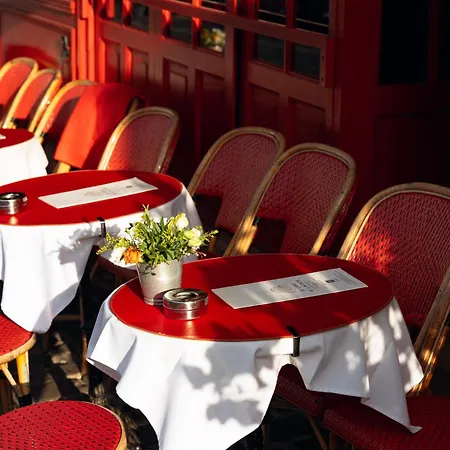 Regyn's Montmartre