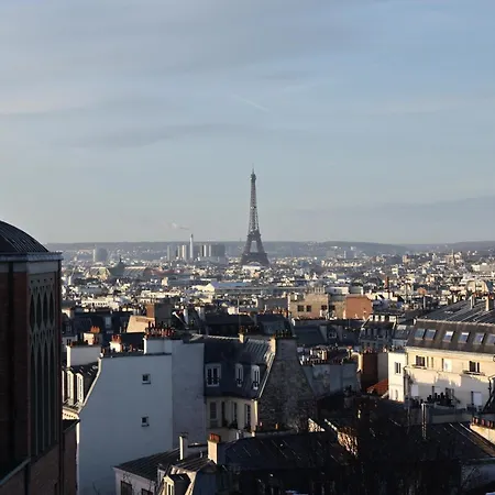 Regyn's Montmartre Hotel 2*