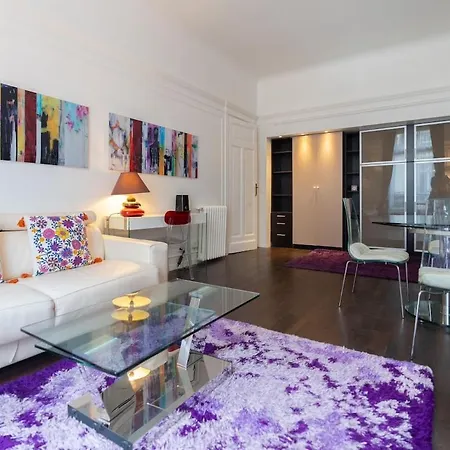 Apartment Champs Elysees *