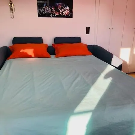 Sunny And Serene Hideaway In With Ac * Paris
