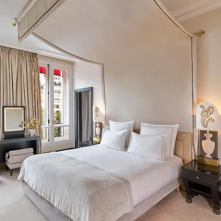 Hotel Barrière Fouquet's 5*