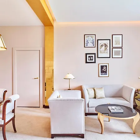 Barrière Fouquet's Hotel Paris
