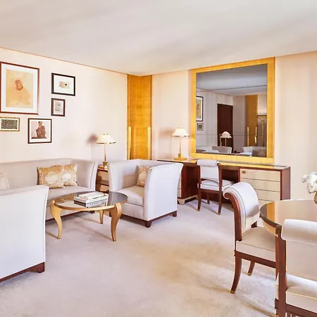 Hotel Barrière Fouquet's