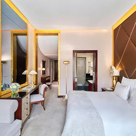 Barrière Fouquet's 5*