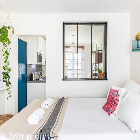 Guestready - Amelie & Eiffel, Art Of Living Paris