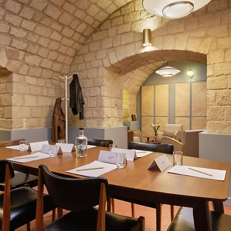 Mercure Notre Dame Saint Germain Des Prés Hotel 4*