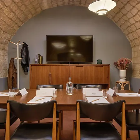 Mercure Notre Dame Saint Germain Des Prés 4*