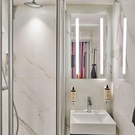 Mercure Notre Dame Saint Germain Des Pres 4* Paříž