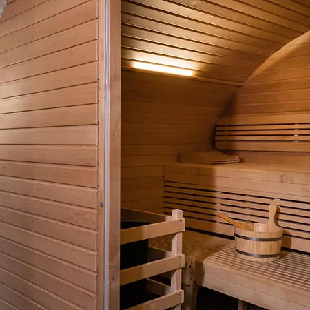 Bourgogne & Montana Hotell