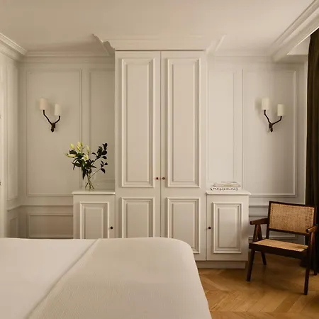 Bourgogne & Montana Hotell 4*