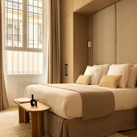 Elegant Apartment- 2br-6p- Le Marais * Paris