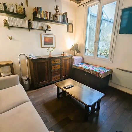 Charming Pied-a-terre - Marais *