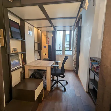 Charming Pied-a-terre - Marais *