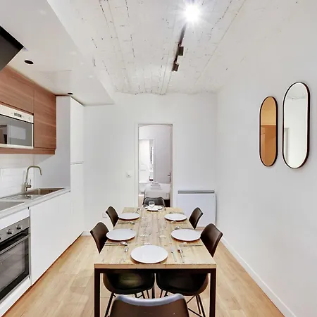 Welcoming -2br 8p- Bel-air Apartment Paris